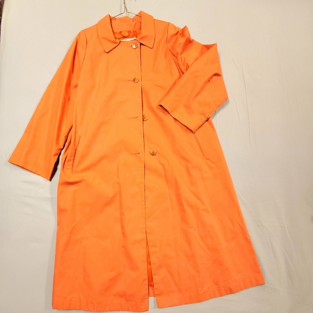 VTG Ladies Trench Coat Coral M